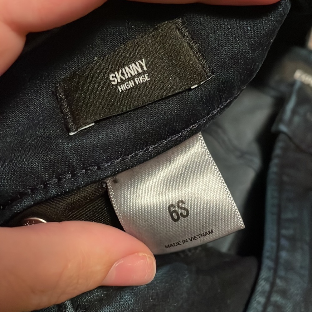 Express Jeans - Picture 2 of 3